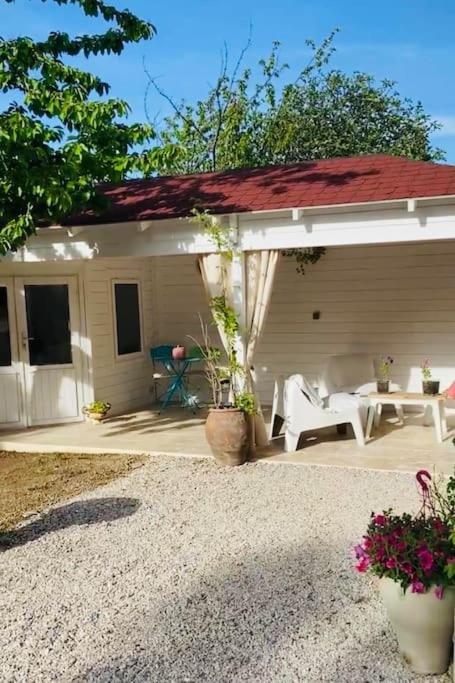 Maison Avec Jardin Et 3 Petits Chats , Proche Du Chateau Lacoste Le Puy-Sainte-Réparade Extérieur photo